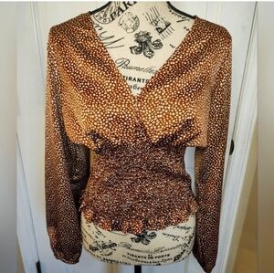 NWT ILLA ILLA satin blouse, size LARGE brown & white